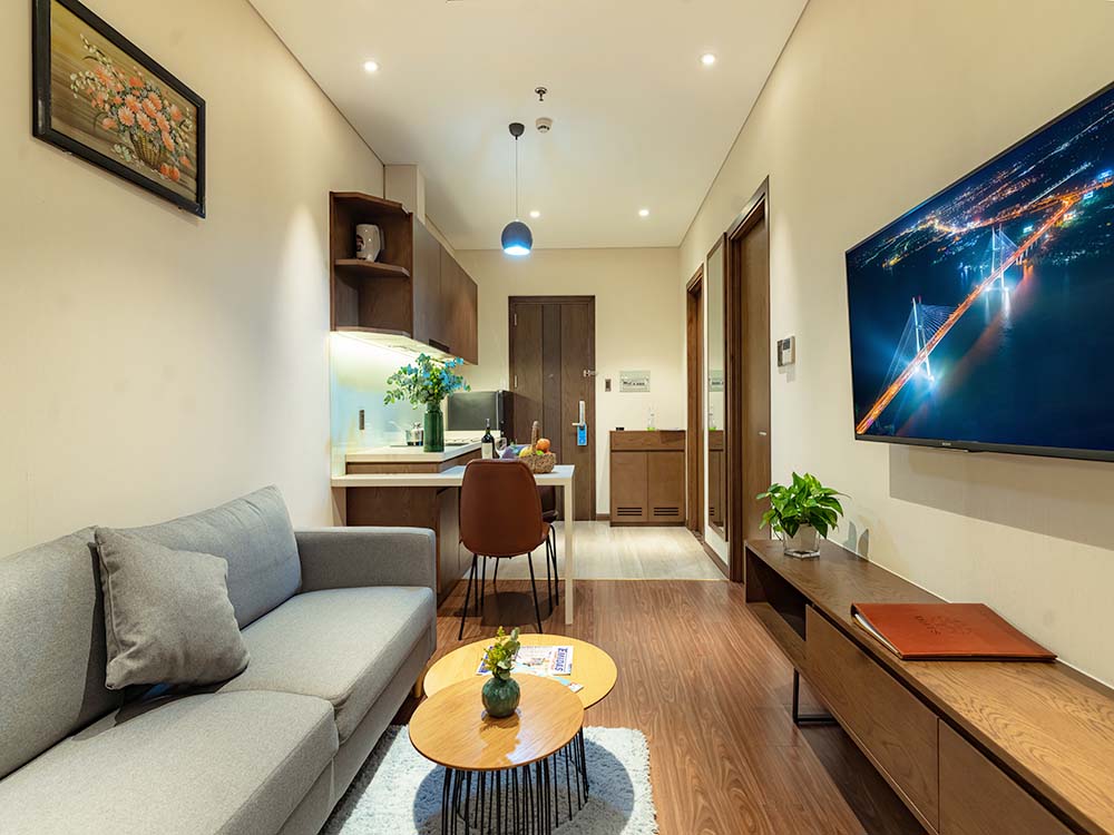 Cozy serviced apartment for rent on Nguyen Van Troi Street Phu Nhuan easy access to the Airport