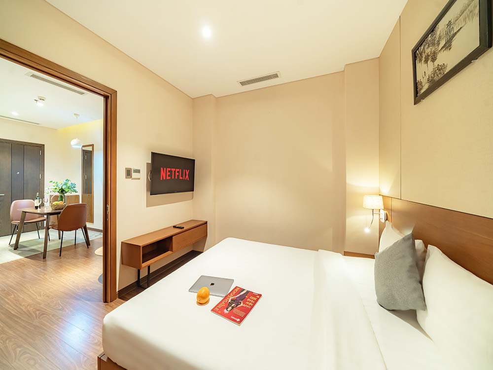 One bedrooms serviced apartment for rent on Nguyen Van Troi Street, Phu Nhuan District