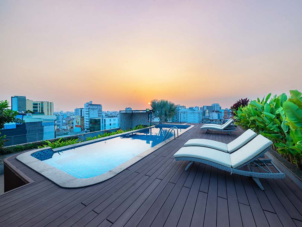 One bedrooms serviced apartment for rent on Nguyen Van Troi Street, Phu Nhuan District