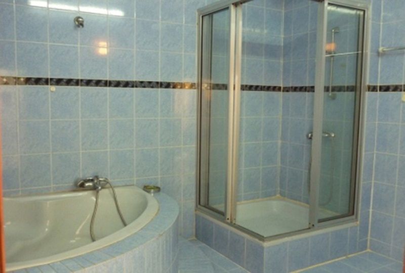 House for rent on Nguyen Huy Tuong street Binh Thanh district