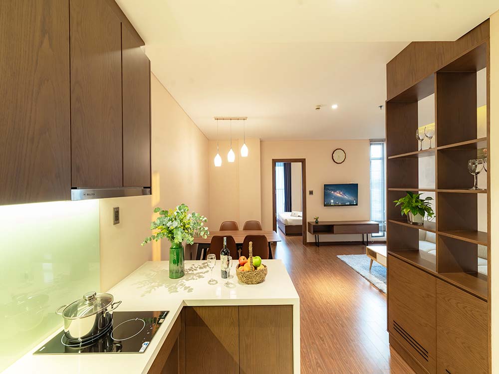 Luxury serviced apartment for rent on Nguyen Van Troi Street easy access to Tan Son Nhat Airport