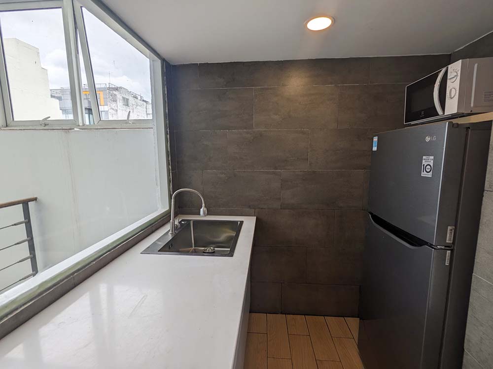 Windy loft serviced apartment for lease in Binh Thanh District Nguyen Gia Tri Street