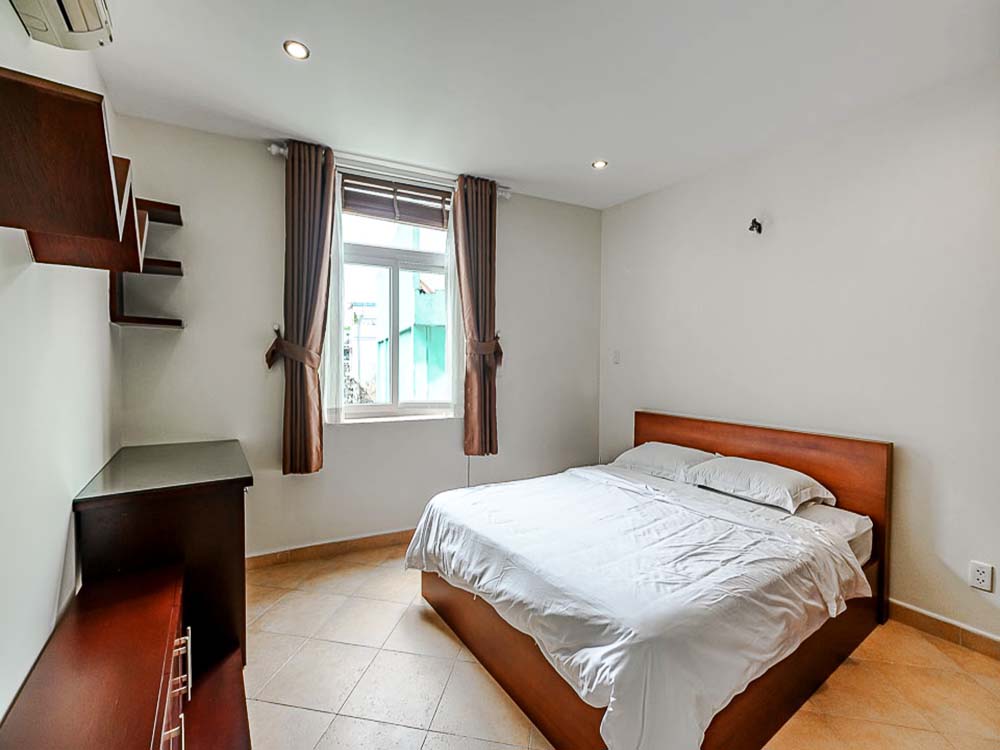 Nice serviced apartment leasing in Phu Nhuan Distict Nguyen Dinh Chinh St
