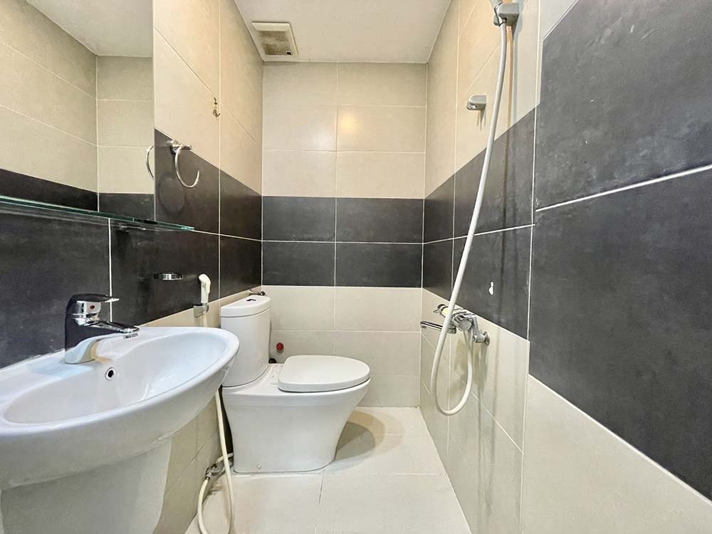 Two bedrooms serviced apartment for lease on Nguyen Binh Khiem St Ben Nghe Ward, District 1