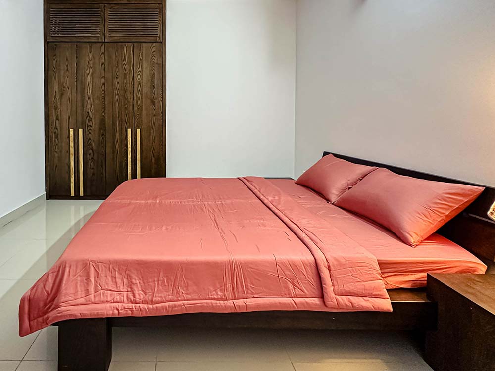 Two bedroom serviced apartment renting on Nguyen Van Troi St, Phu Nhuan Dist