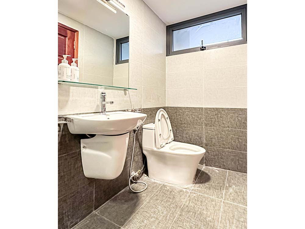 One bedroom serviced apartment for rent on Nguyen Van Troi Street, Phu Nhuan District