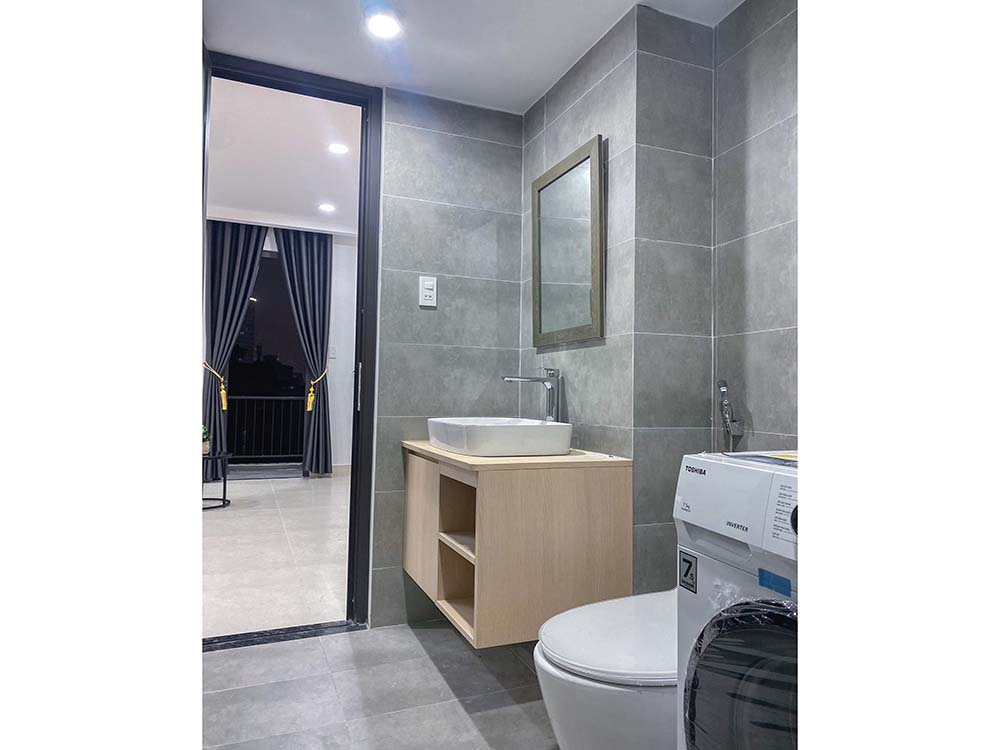 Nice serviced apartment for lease on Nguyen Cuu Van Street, Binh Thanh District