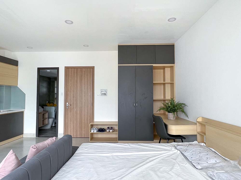 Nice serviced apartment for lease on Nguyen Cuu Van Street, Binh Thanh District