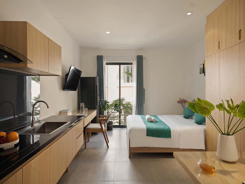 Cozy serviced apartment leasing in Phu Nhuan District, Le Van Sy Street