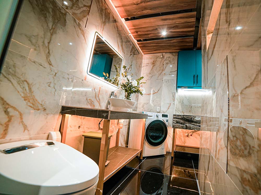 Nice serviced apartment for rent next to Ben Thanh Market, Ton That Tung Street, District 1