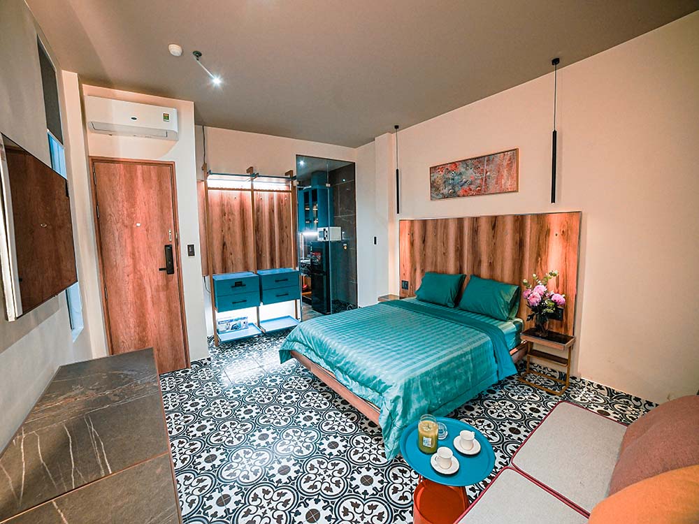 Nice serviced apartment for rent next to Ben Thanh Market, Ton That Tung Street, District 1