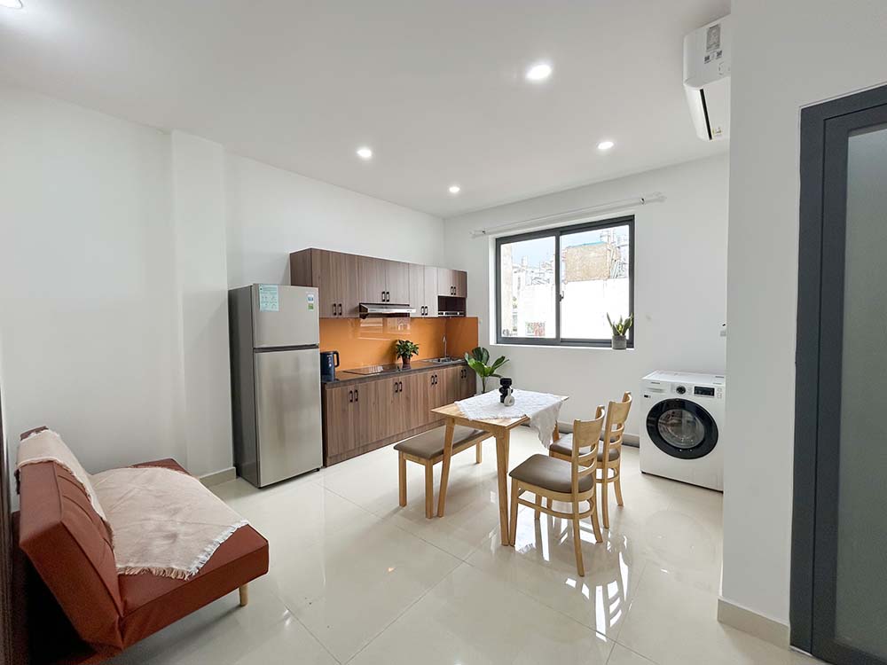 Nice serviced apartment for rent on Tran Binh Trong Street, Binh Thanh District