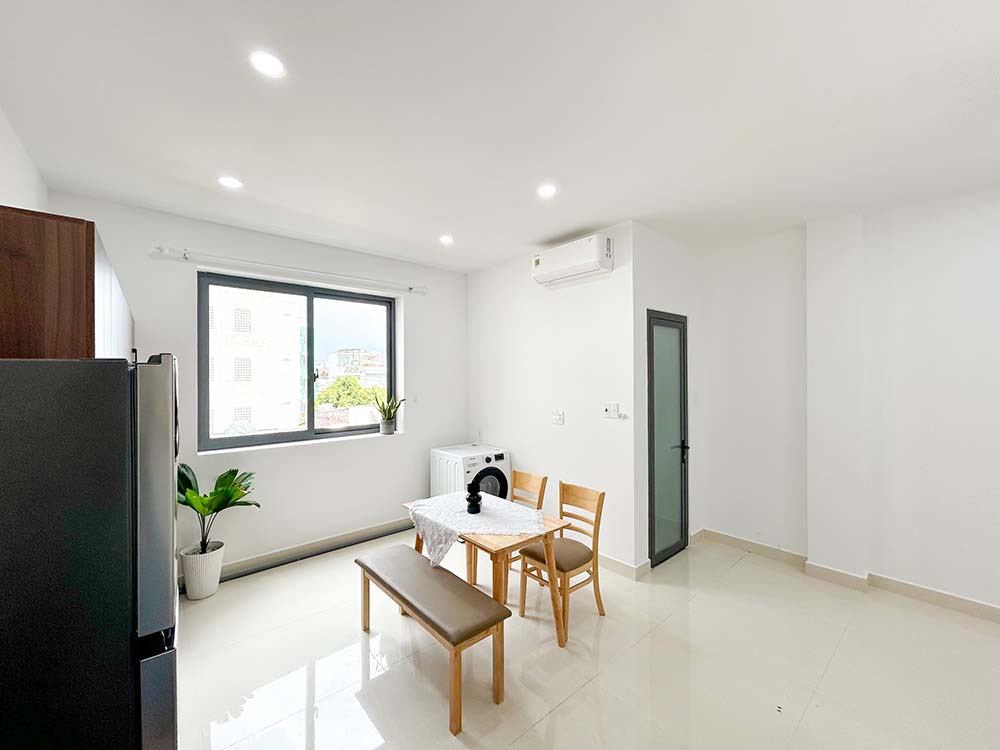 Nice serviced apartment for rent on Tran Binh Trong Street, Binh Thanh District