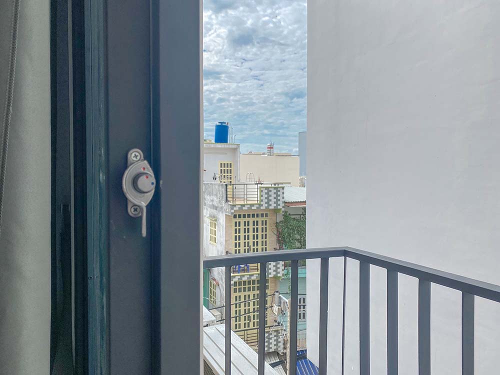 Brandnew studio serviced apartment for rent on Duy Tan St, Phu Nhuan District 