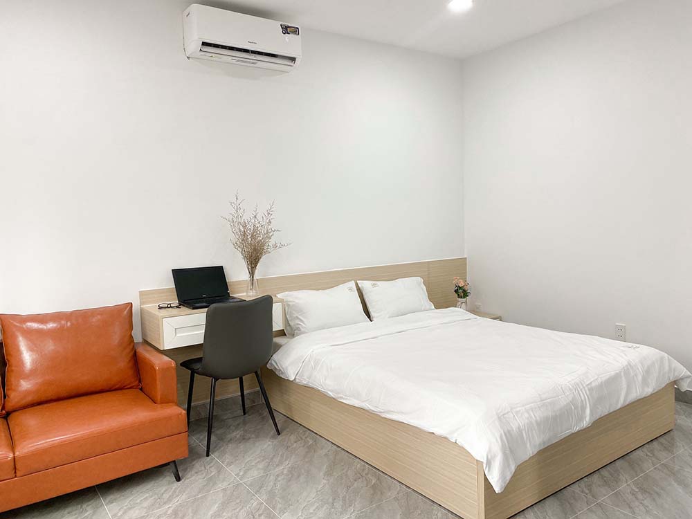 Brandnew studio serviced apartment for rent on Duy Tan St, Phu Nhuan District 