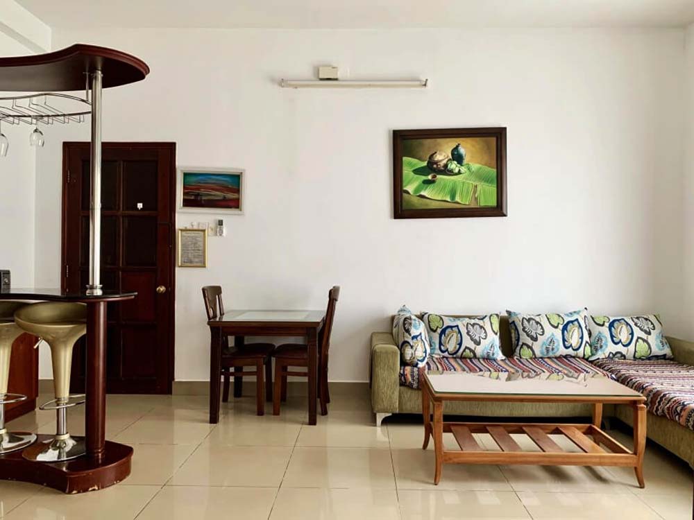 Spacious serviced apartment for rent on Le Van Sy Street, Phu Nhuan District