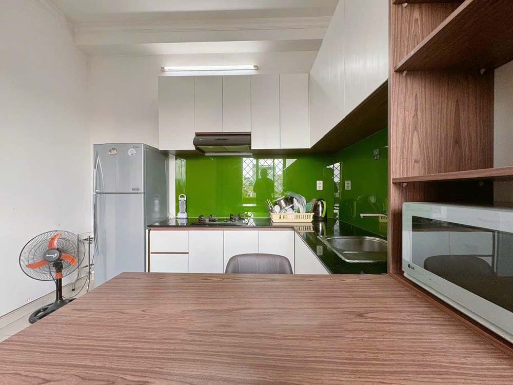 Studio serviced apartment for lease on Le Van Sy Street Phu Nhuan District, Saigon