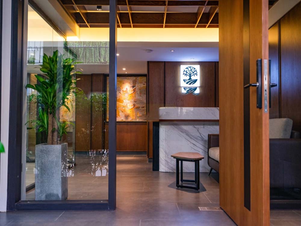 Nice serviced apartment leasing in Thao Dien BeHOLM building in Thu Duc City