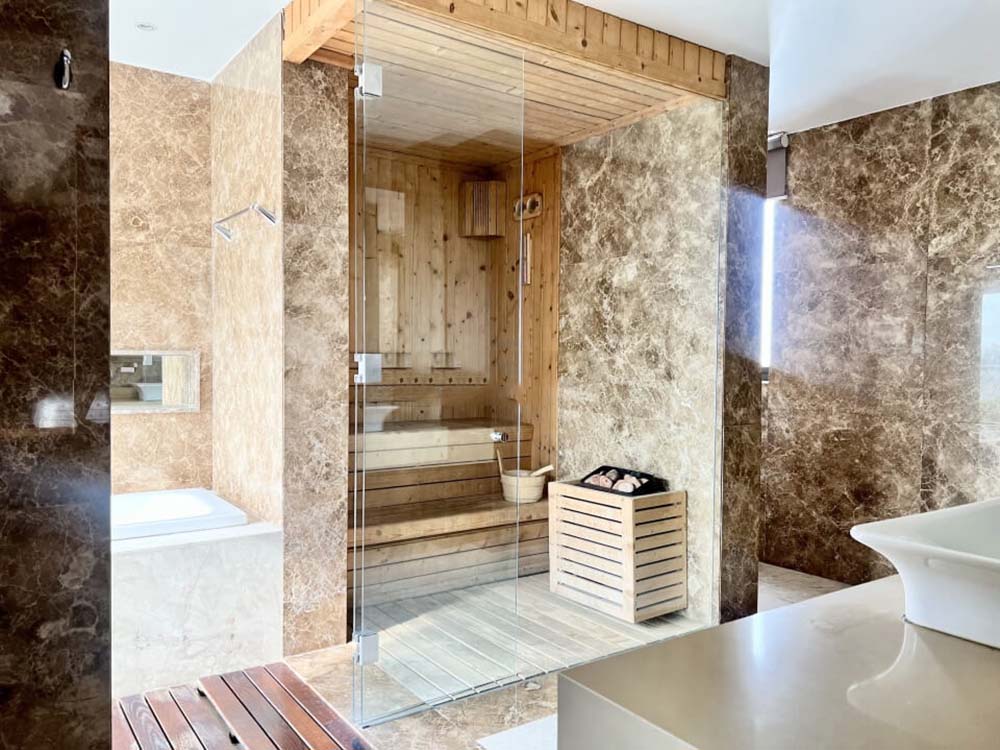 Spacipus penthouse serviced apartment renting in District 3 Ho Chi Minh City