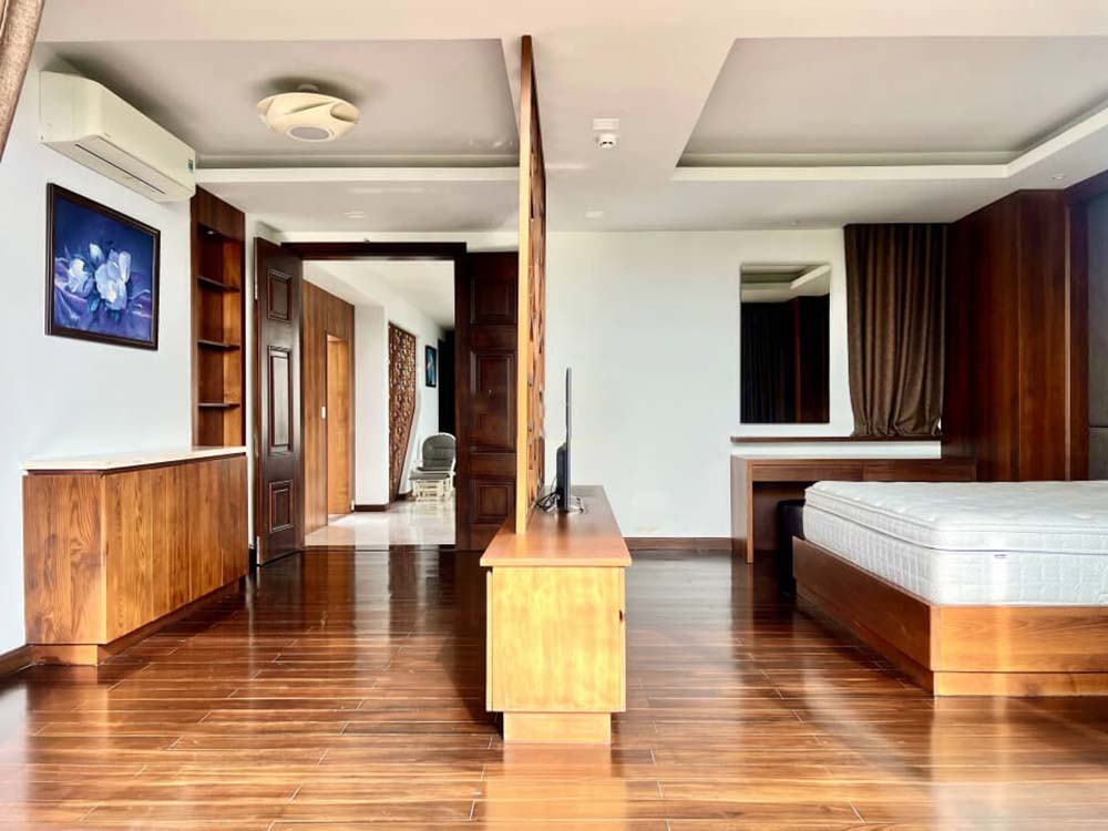 Spacipus penthouse serviced apartment renting in District 3 Ho Chi Minh City