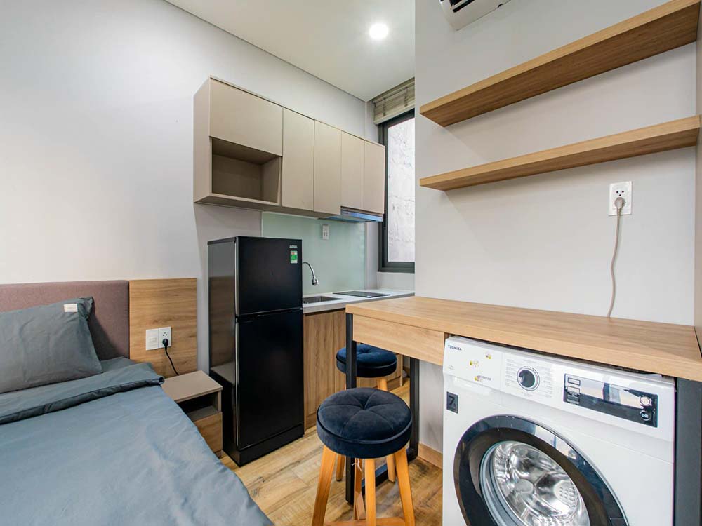 Studio apartment for lease on Ba Huyen Thanh Quan Street District 3