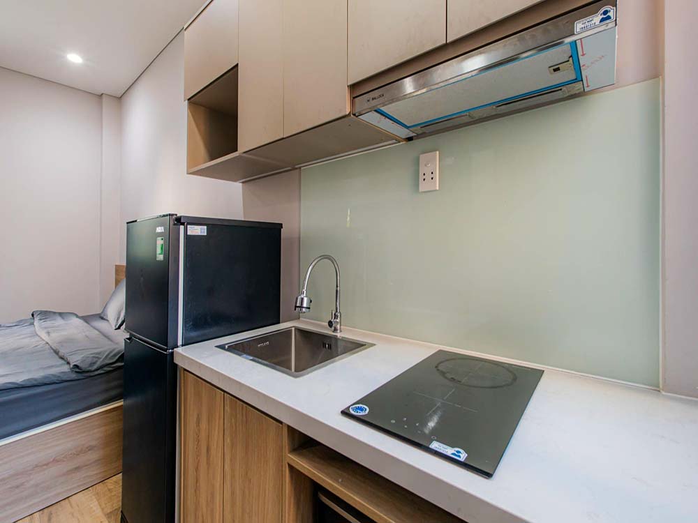 Studio apartment for lease on Ba Huyen Thanh Quan Street District 3