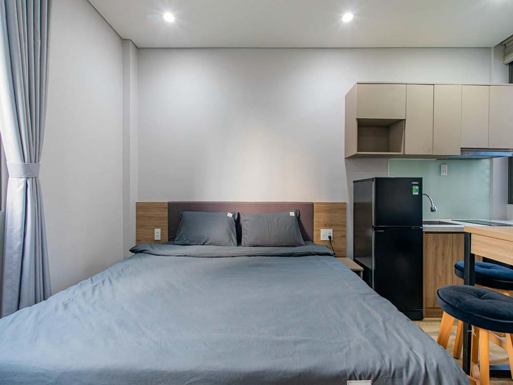 Studio apartment for lease on Ba Huyen Thanh Quan Street District 3