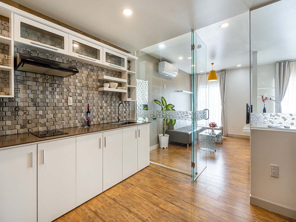 Luxury serviced apartment for rent on Hoang Dieu Street, Phu Nhuan District