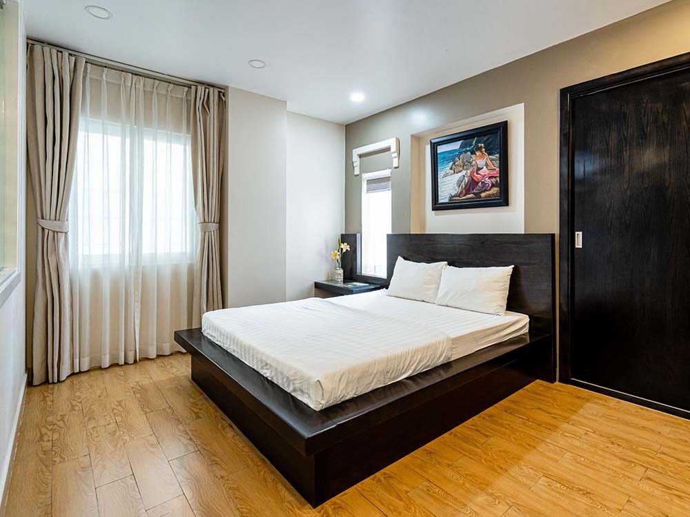 Elegant serviced apartment leasing in Phu Nhuan District Hoang Dieu Street