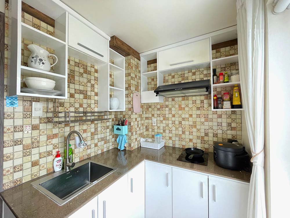 Studio serviced apartment for rent on Hoang Dieu Street, Phu Nhuan District
