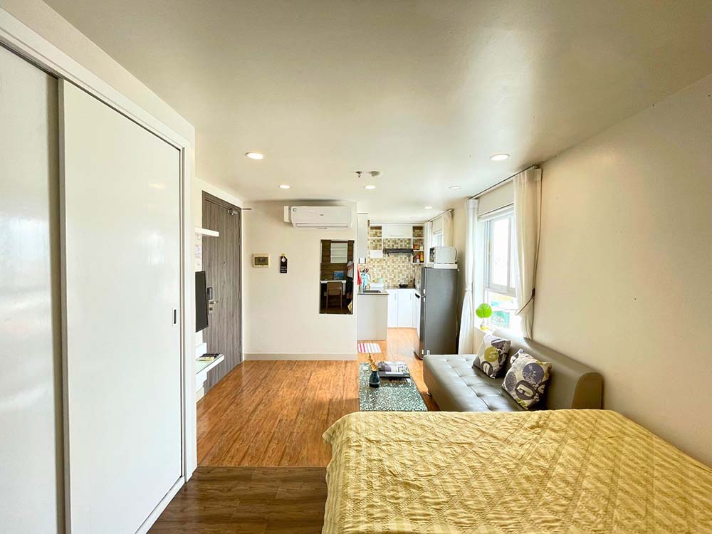 Studio serviced apartment for rent on Hoang Dieu Street, Phu Nhuan District