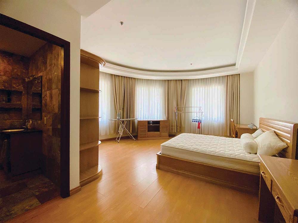 Spacious apartment for lease on Thao Dien area Thu Duc City, Nguyen Van Huong St