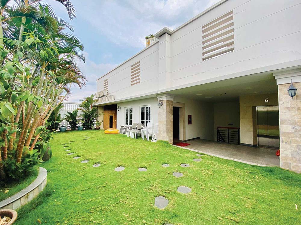 Spacious apartment for lease on Thao Dien area Thu Duc City, Nguyen Van Huong St