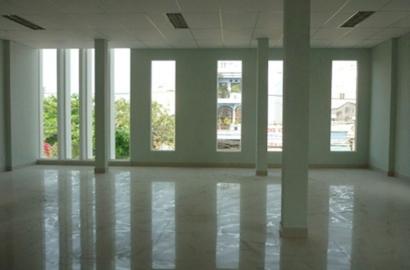 Office for rent on Nguyen Thi Thap street district 7 HCMC .