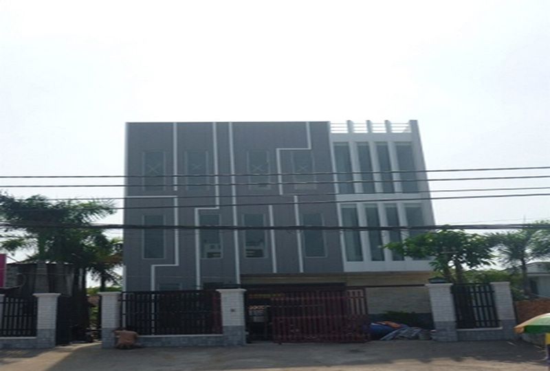 Office for rent on Nguyen Thi Thap street district 7 HCMC .