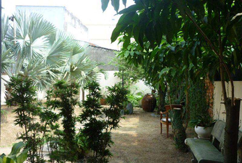 Office for rent on Nguyen Thi Thap street district 7 HCMC .