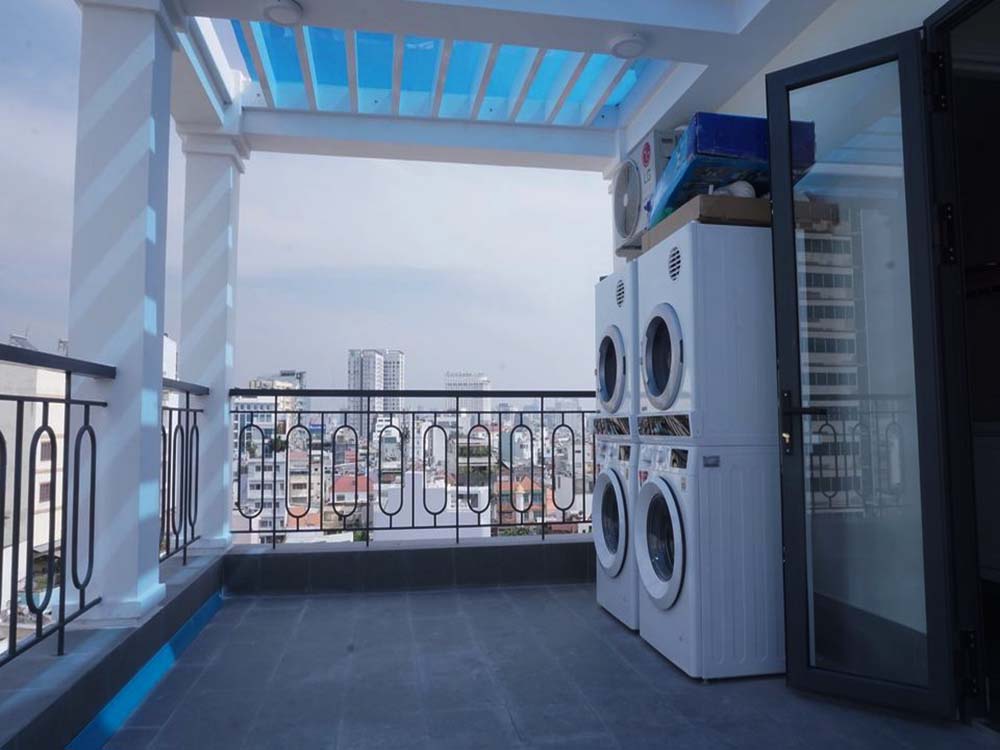 Studio serviced apartment renting in Phu Nhuan District, Tran Huu Trang Street