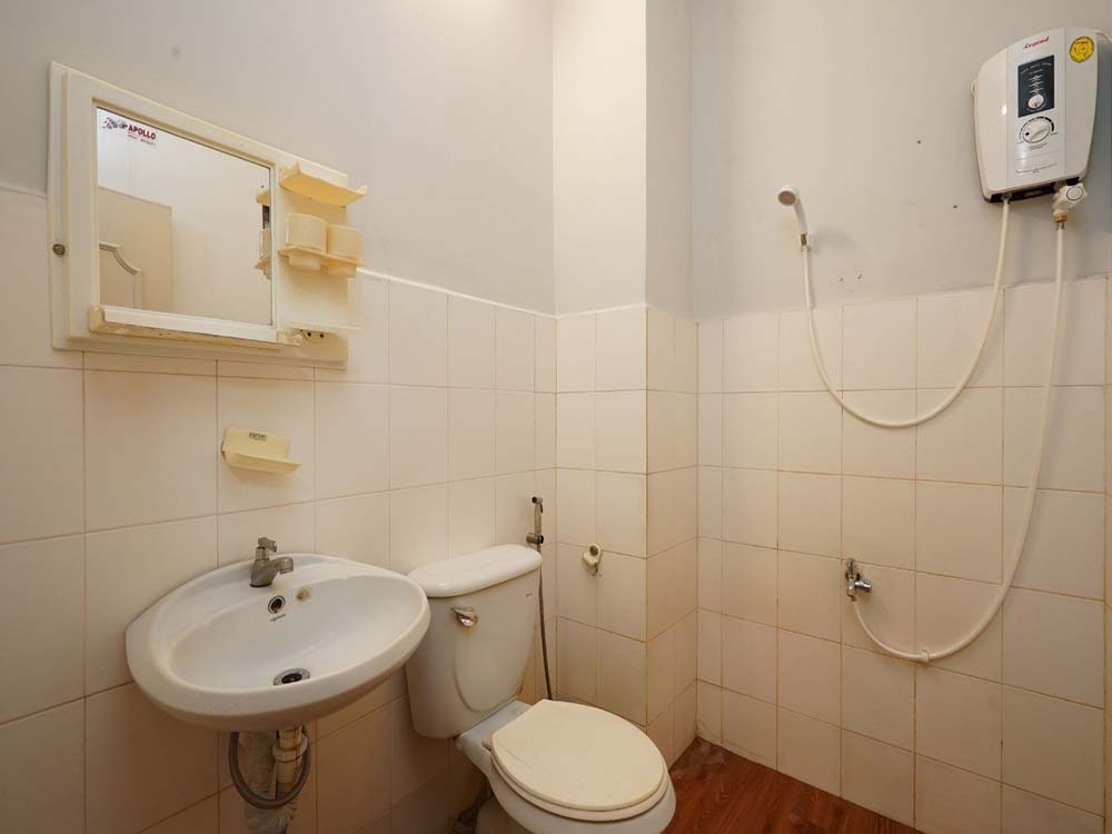 Windy apartment for rent in District 1 next to Ben Thanh Market
