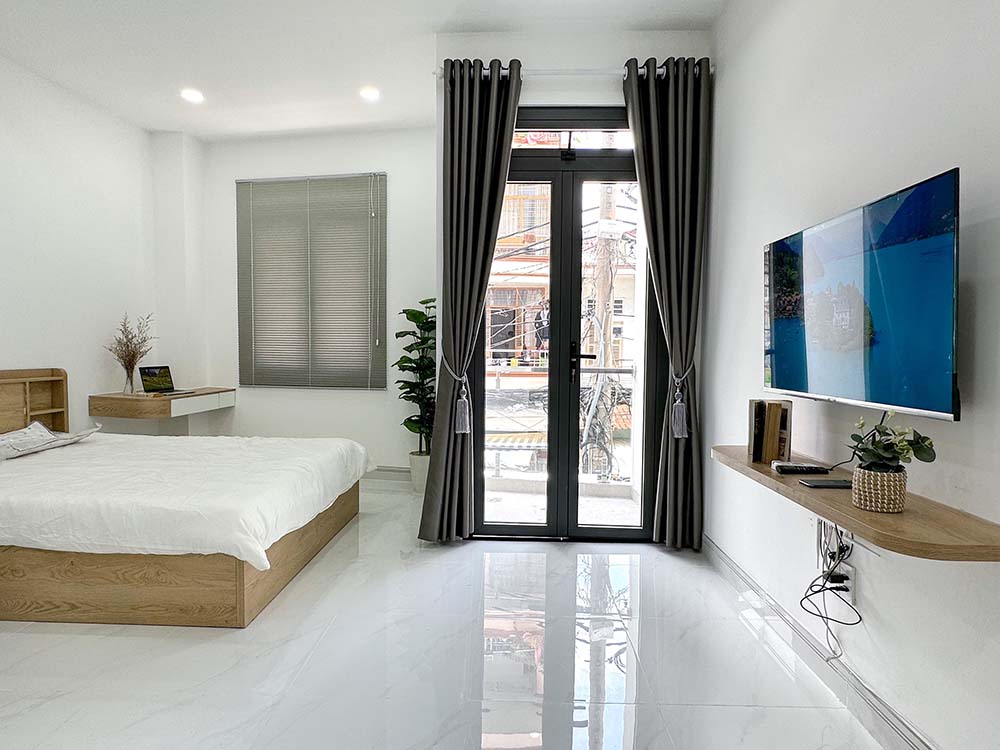 Nice serviced apartment for rent in District 10, Cach Mang Thang 8 Street.