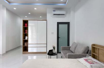 Nice serviced apartment for rent in District 10, Cach Mang Thang 8 Street.