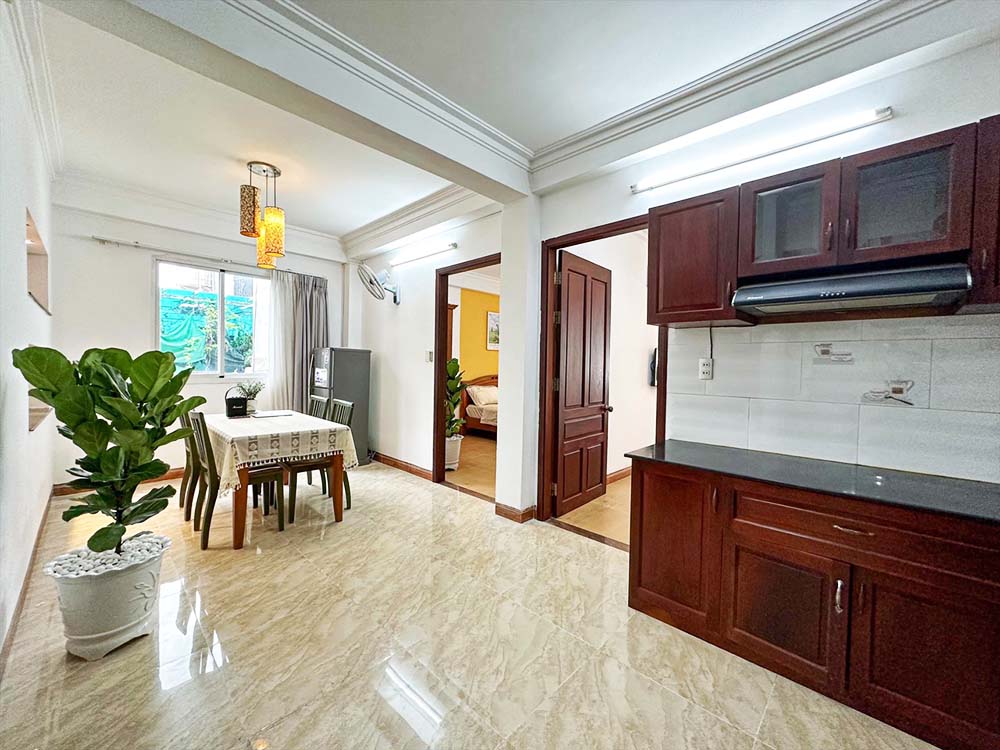 Two bedrooms serviced apartment for lease on Hai Ba Trung Street District 1