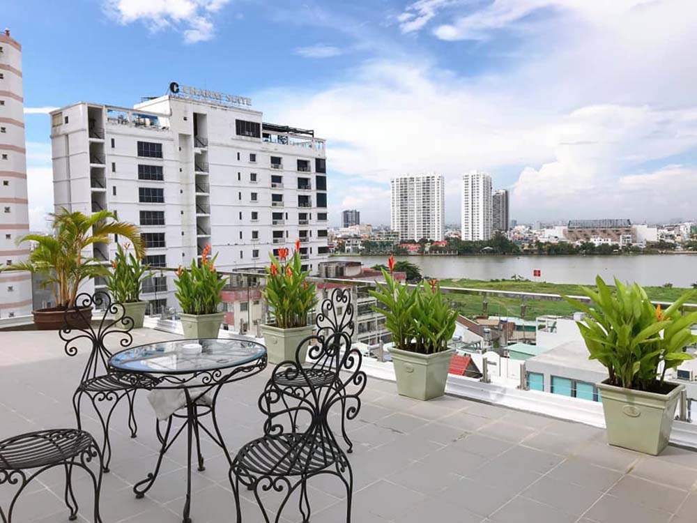 Modern serviced apartment renting on Ung Van Khiem Street, Binh Thanh District
