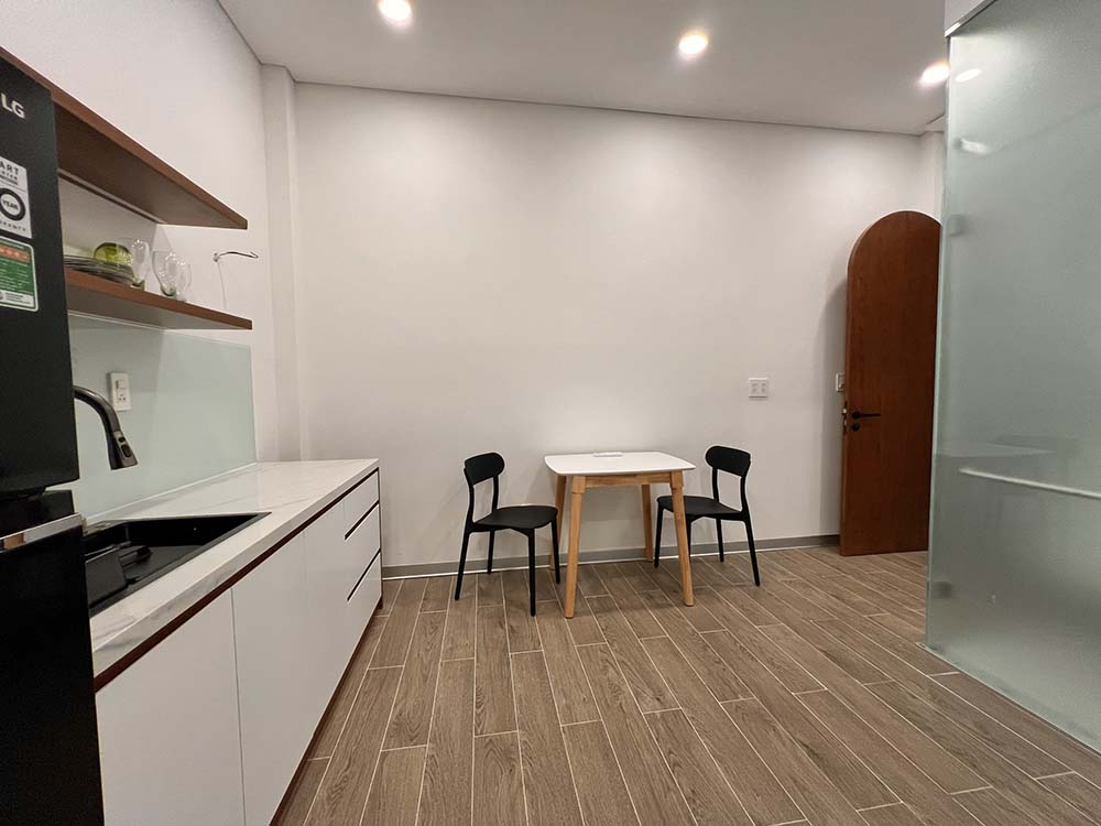 Nice serviced apartment for rent in Dakao Ward, Ly Van Phuc Street, District 1
