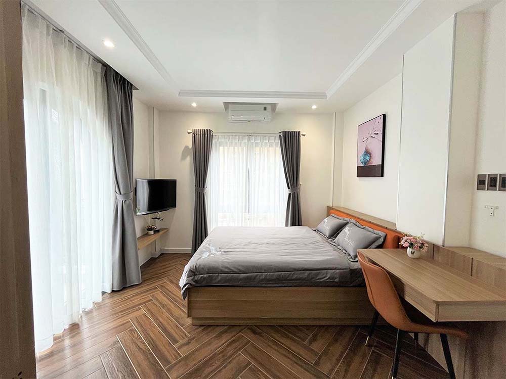 New serviced apartment for lease on Nguyen Cuu Van Street, Binh Thanh District.