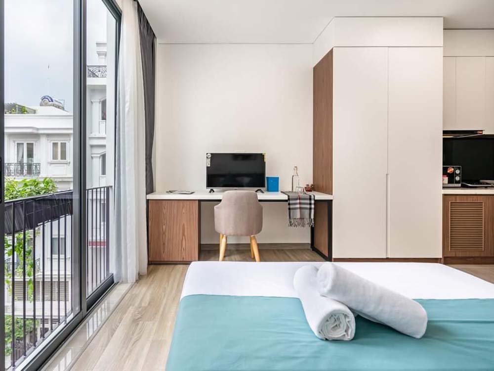 Studio serviced apartment for lease on Nguyen Trai Street, District 1