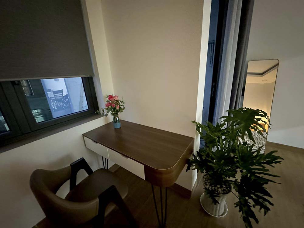 Cozy serviced apartment for rent on Nguyen Dinh Chinh Street, Phu Nhuan District