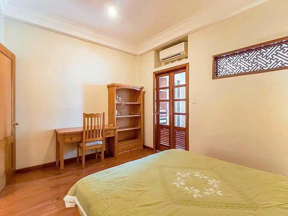 Oakwood serviced apartment for rent on Truong Quoc Dung Street, Phu Nhuan District