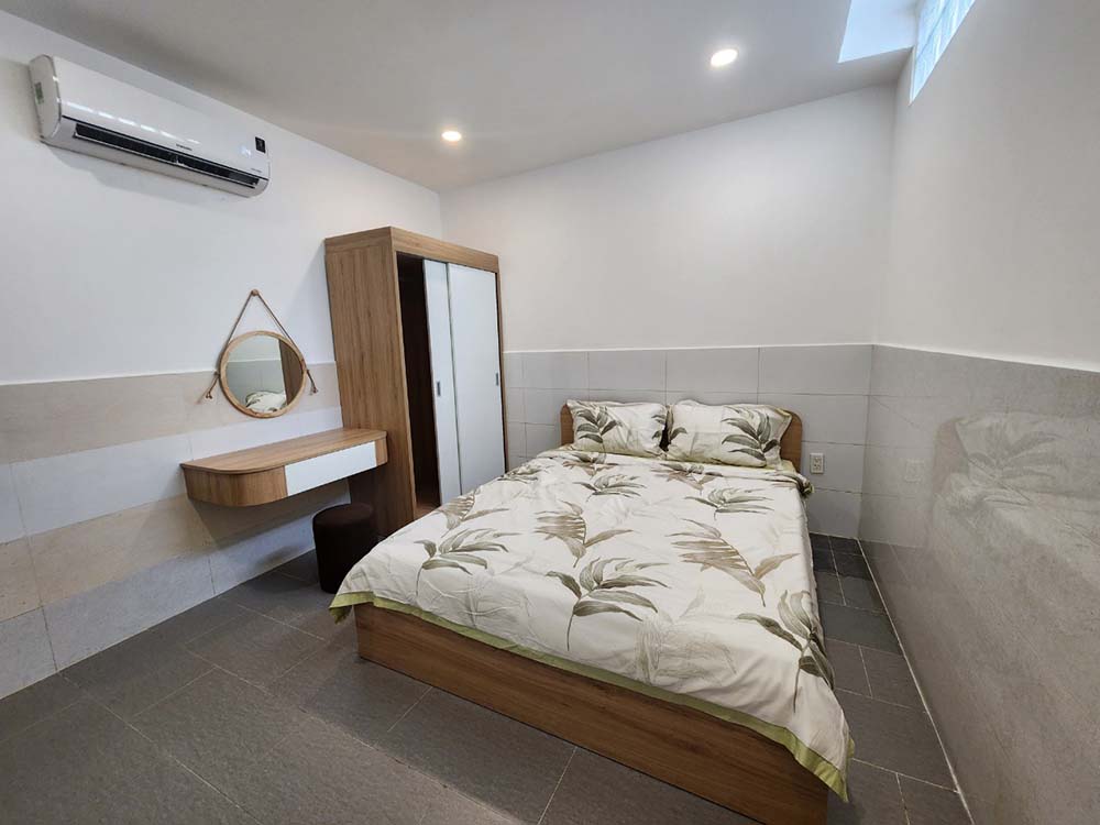 Two bedrooms serviced apartment for rent on Tran Ke Xuong Street, Phu Nhuan District