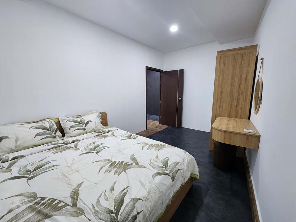 Two bedrooms serviced apartment for rent on Tran Ke Xuong Street, Phu Nhuan District