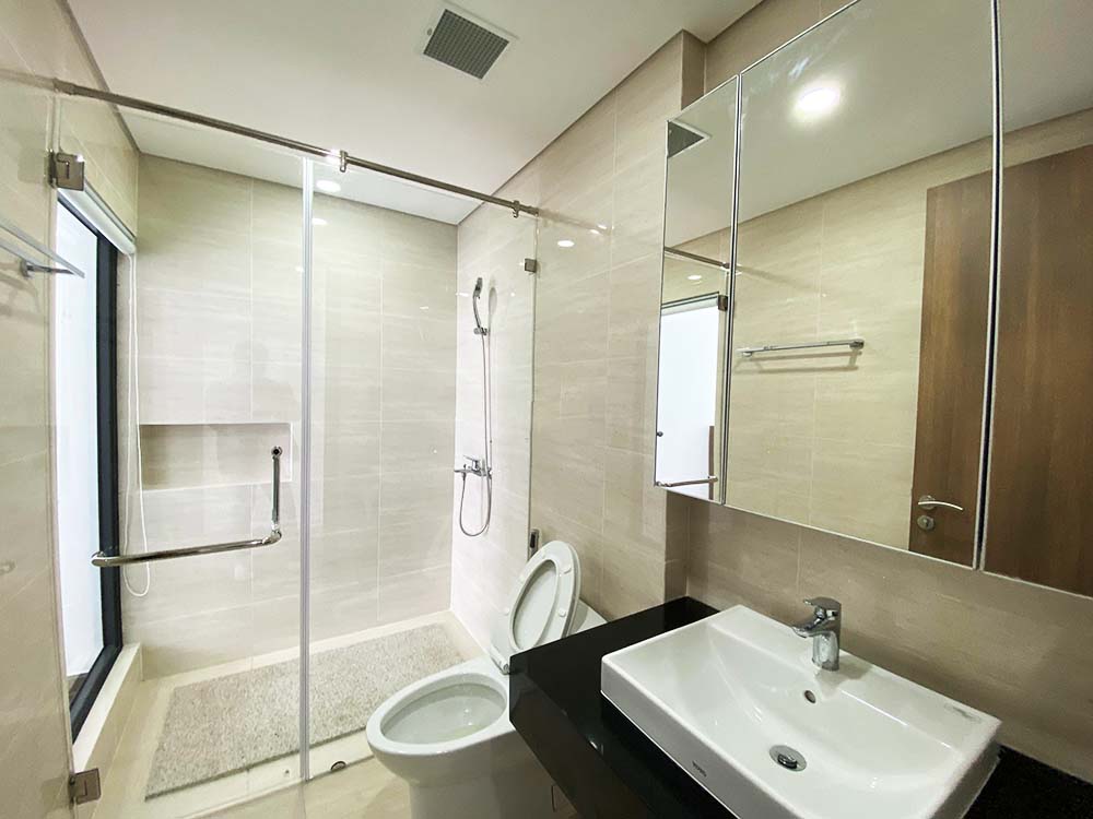Cozy one bedroom apartment for rent in Saigon Pearl - Opal Tower